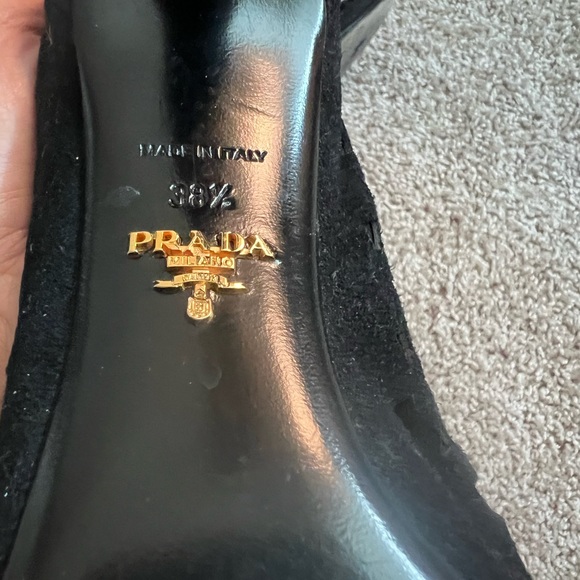 Prada laser cut heel booties - Picture 7 of 8